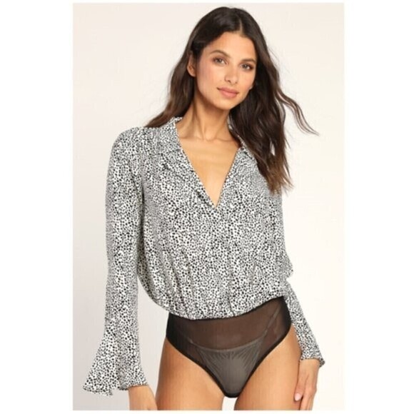 Lulu's Always Lovely Ivory and Black Print Long Sleeve Bodysuit Size S - Picture 13 of 13